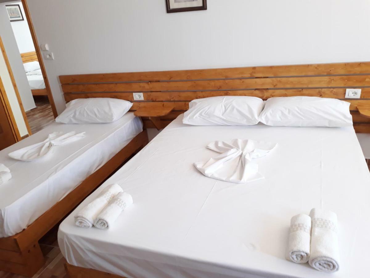 Beleris Rooms Himara Kültér fotó