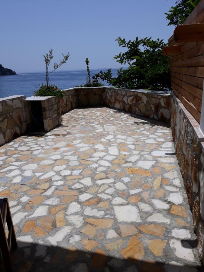 Beleris Rooms Himara Kültér fotó
